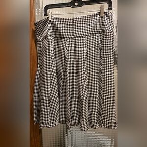 Ralph Lauren Black and White A-Line Skirt